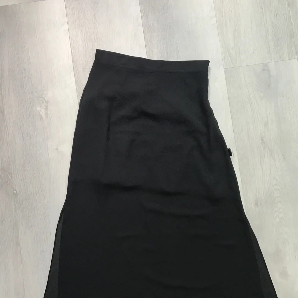 STYLE NANDA SKIRT BLACK SHEER MIDI SIDE SLITS LINER WOMENS MEDIUM